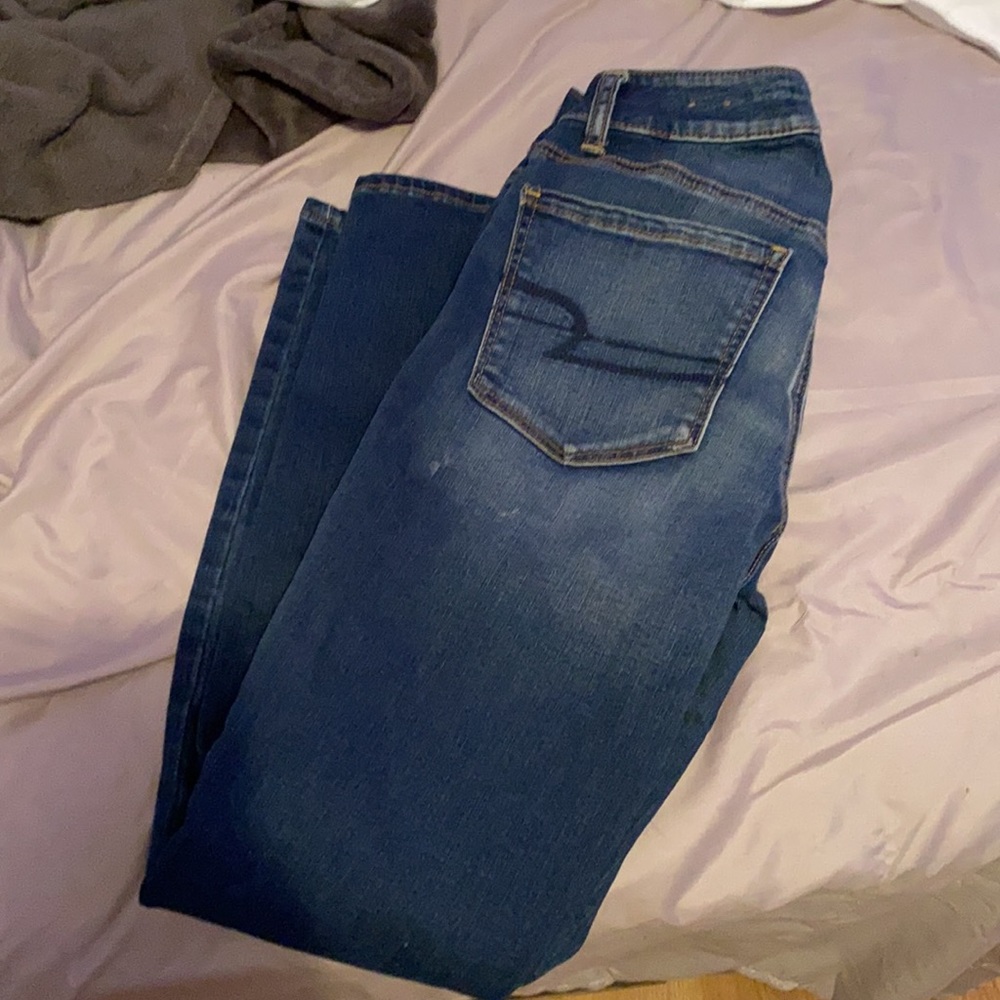 Size 2 short ae jeans